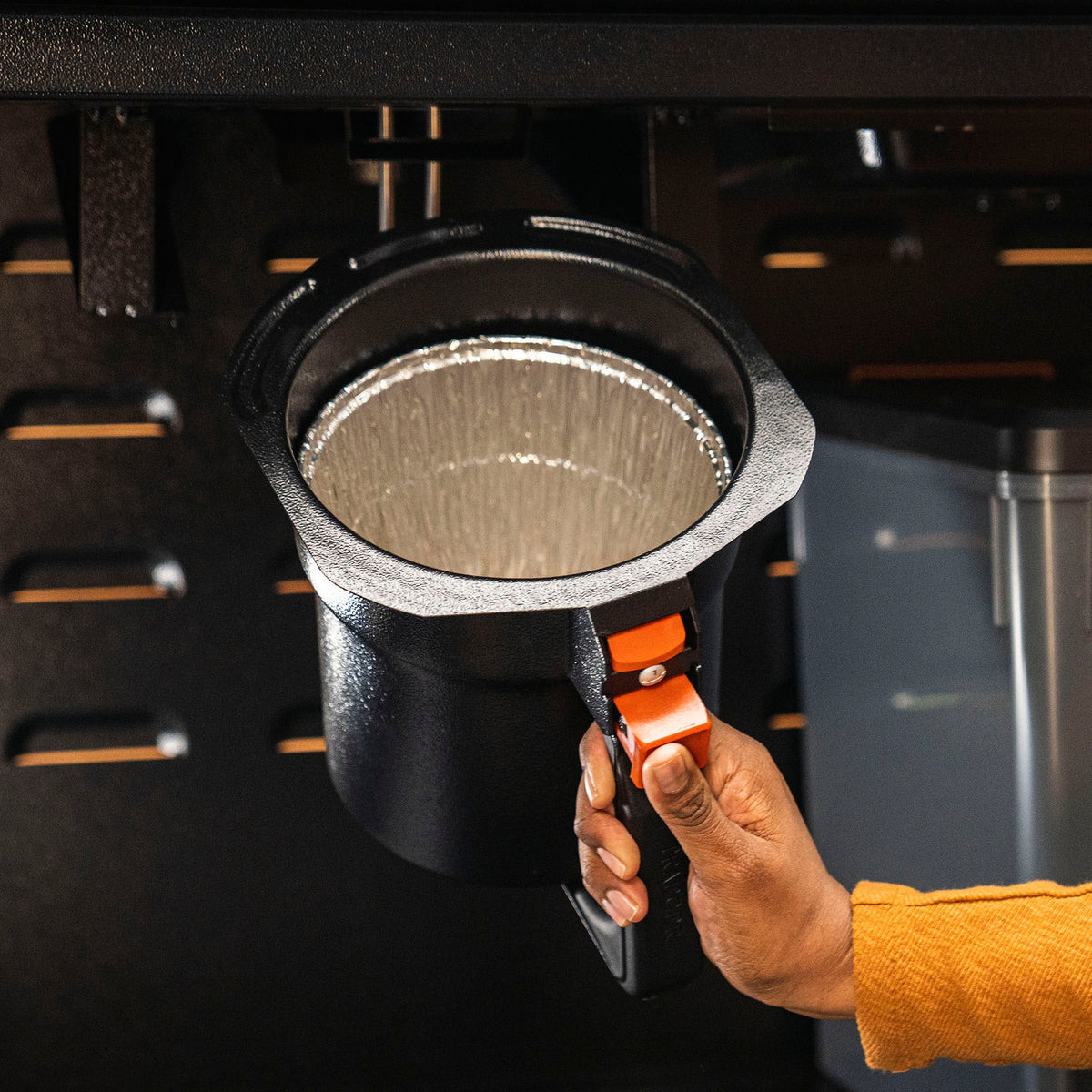 TRAEGER GREASE & ASH KEG LINER