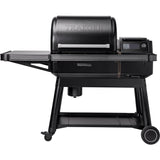 TRAEGER IRONWOOD 616 WOOD PELLET GRILL