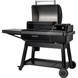 TRAEGER IRONWOOD 616 WOOD PELLET GRILL